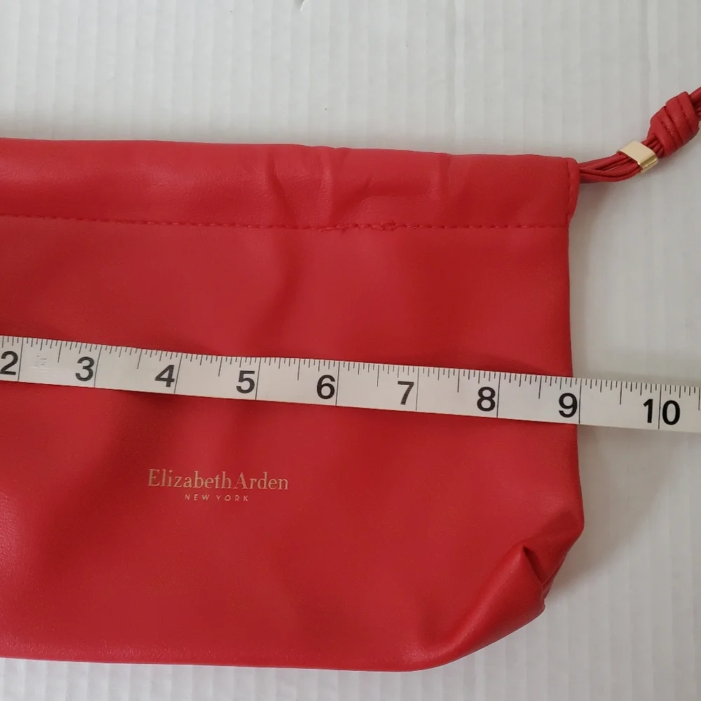 Set Of 3 Elizabeth Arden Cosmetic Makeup Travel Bags Red.